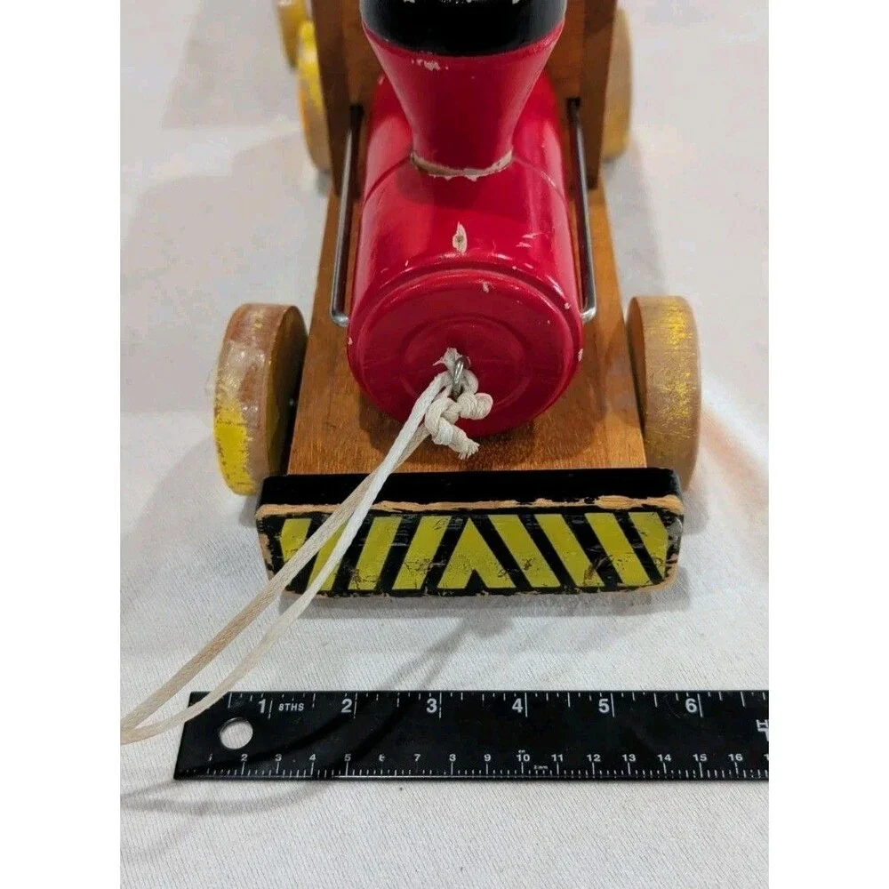 Vintage Wooden Toy Train Pull Toy 3 Cars 30 In.